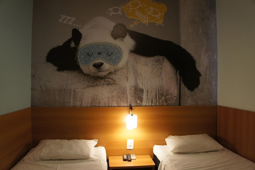 Hotel Dan Inn Sao Carlos By Nacional Inn Екстериор снимка