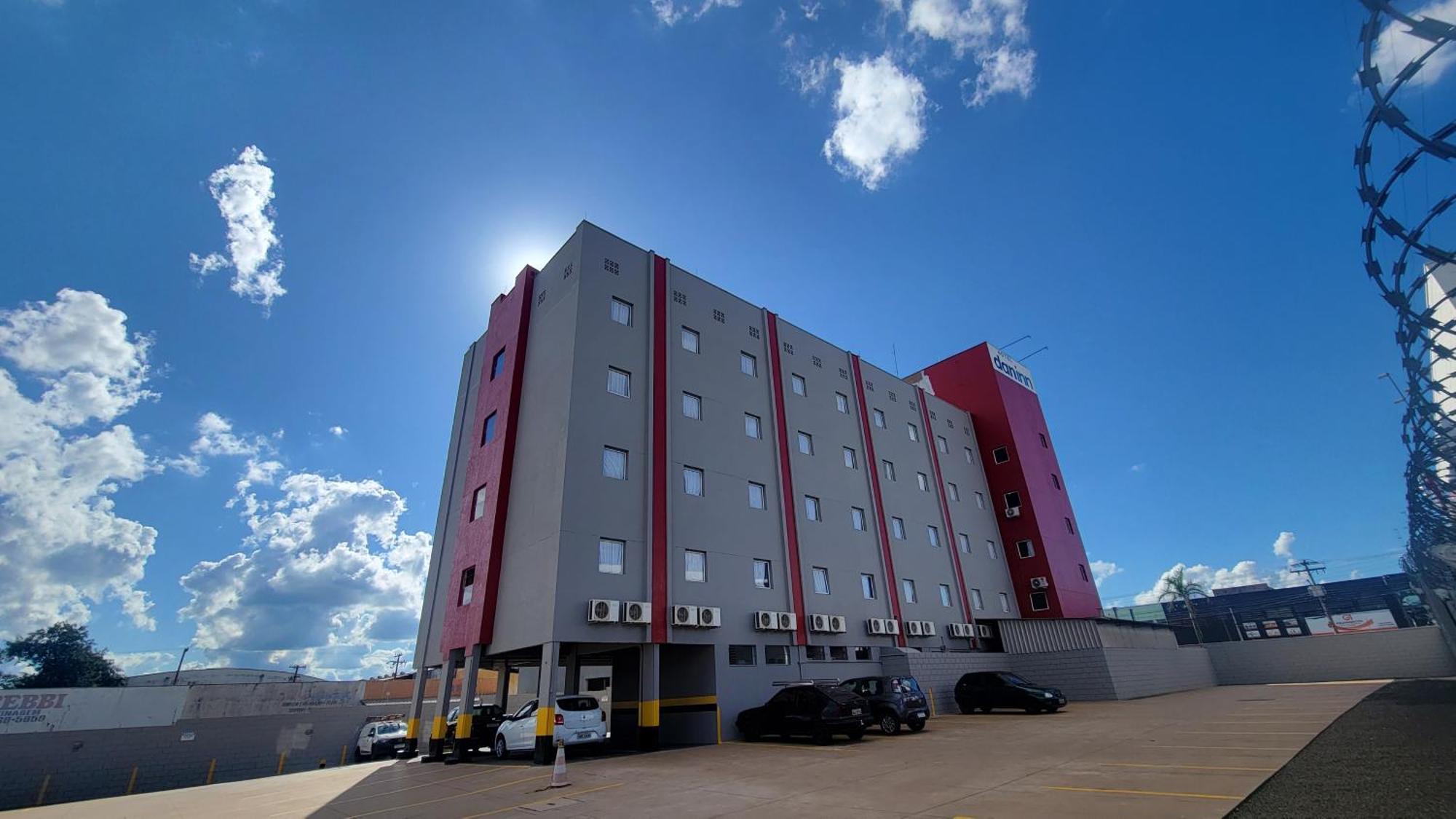 Hotel Dan Inn Sao Carlos By Nacional Inn Екстериор снимка