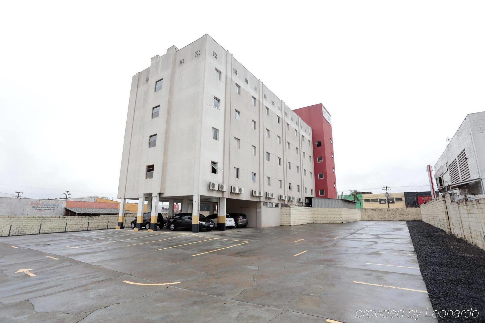 Hotel Dan Inn Sao Carlos By Nacional Inn Екстериор снимка
