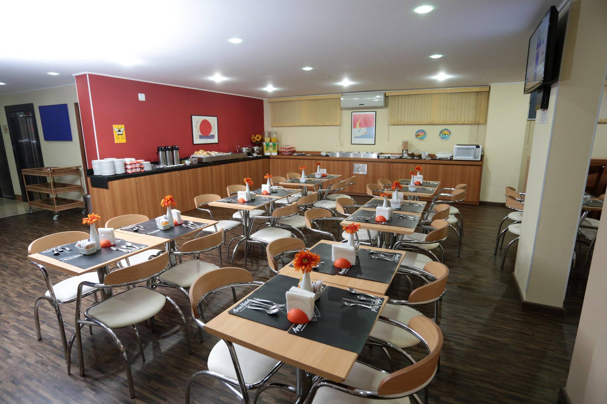 Hotel Dan Inn Sao Carlos By Nacional Inn Екстериор снимка